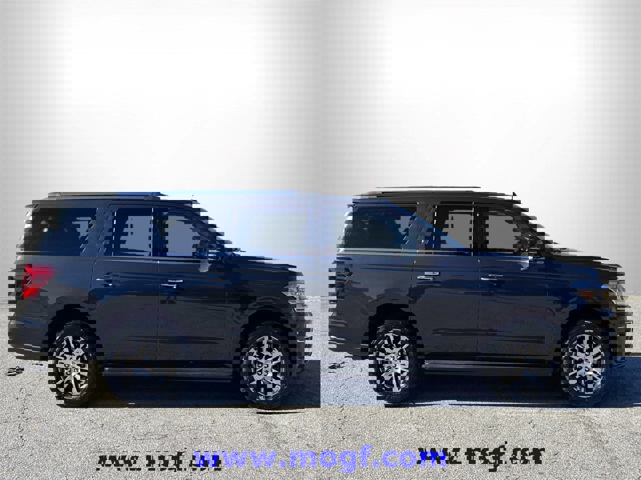 Certified 2024 Ford Expedition Max Limited image 2