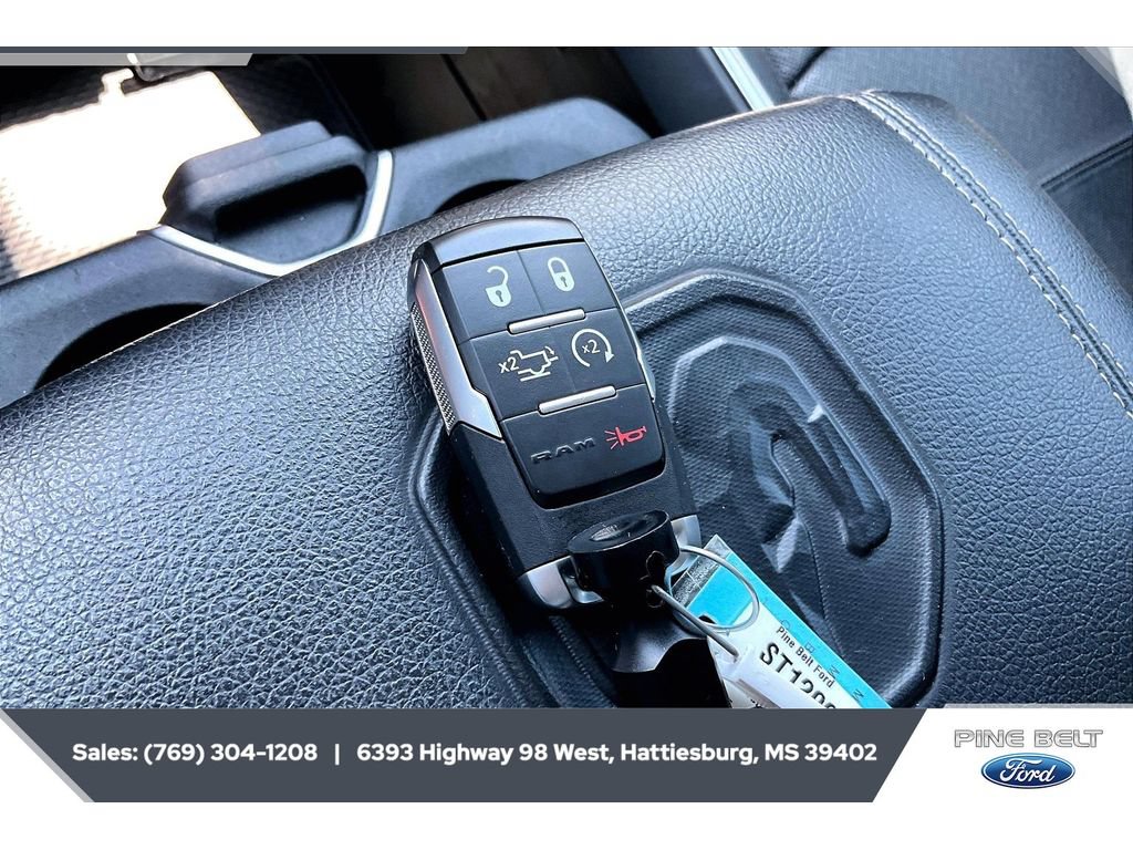 Used 2023 RAM 2500 Laramie AWD/4WD image 9