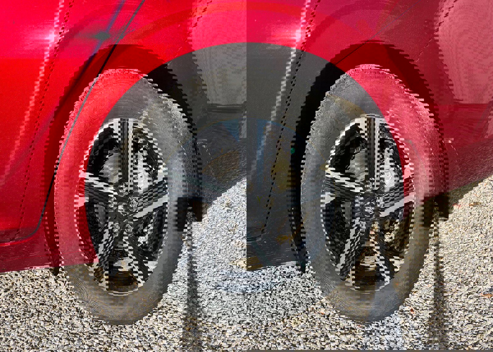 Used 2025 Nissan Sentra SV image 13