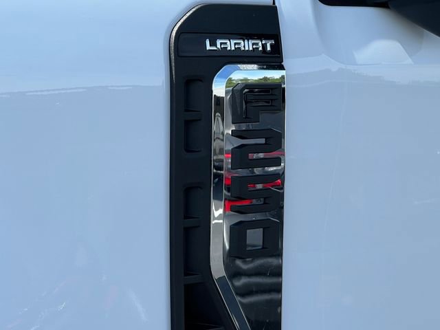 Certified 2023 Ford F250 Lariat w/ Lariat Ultimate Package AWD/4WD image 18