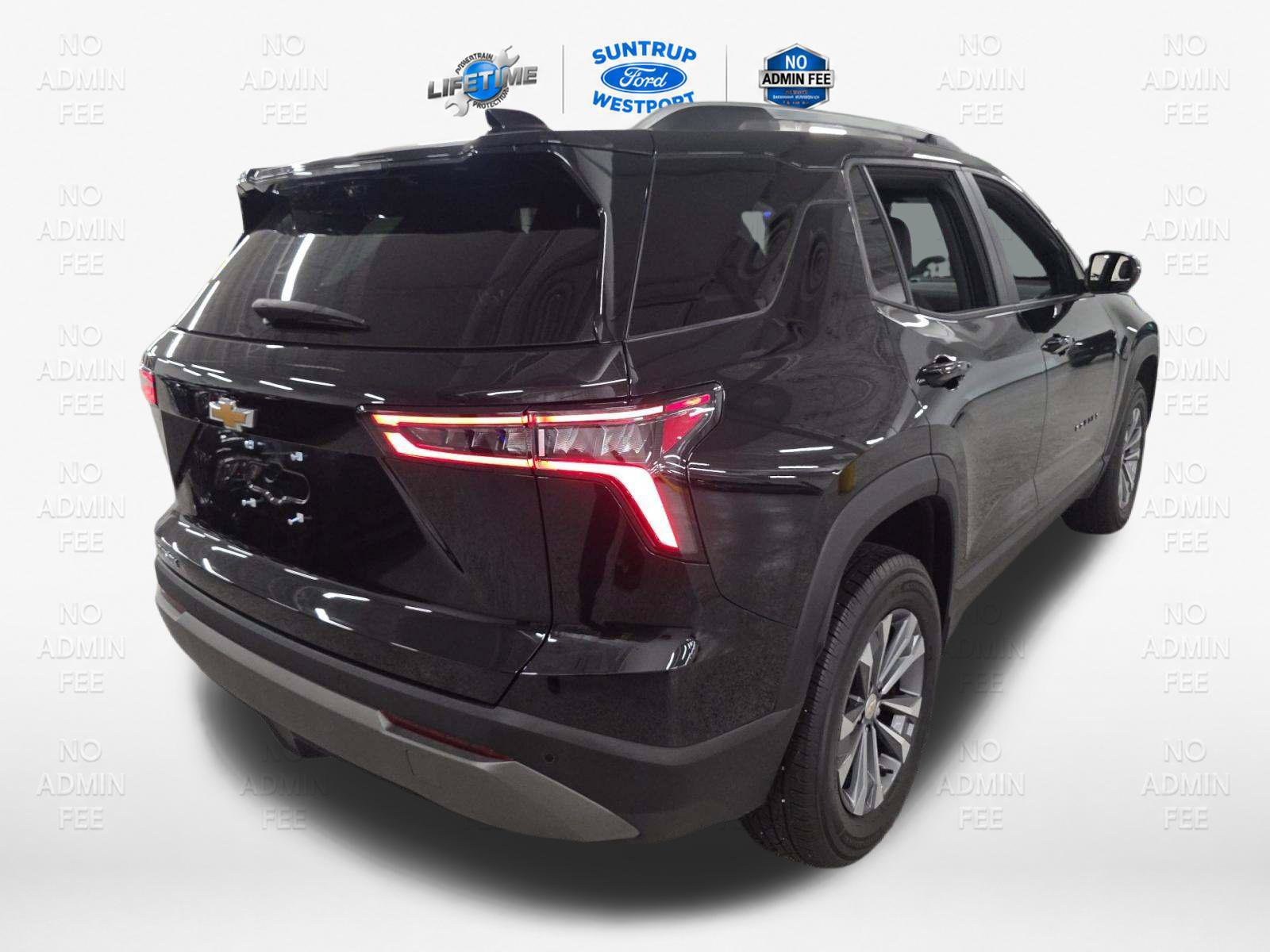 Used 2025 Chevrolet Equinox LT w/ Convenience Package II FWD image 3