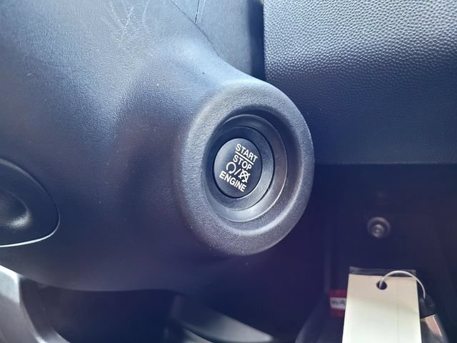 Used 2025 RAM ProMaster 3500 w/ Convenience Group FWD image 20