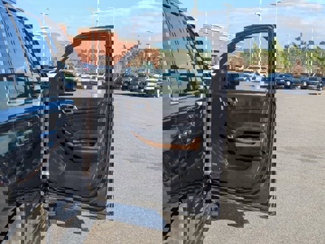 Used 2018 GMC Yukon Denali w/ Open Road Package image 37