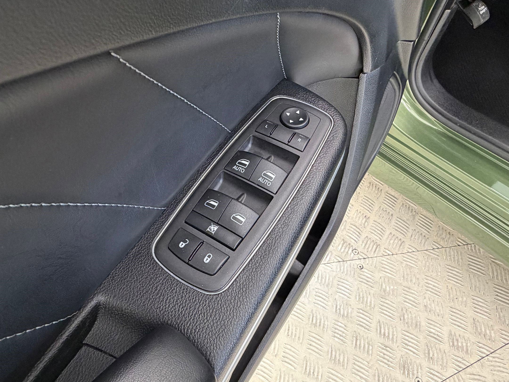 Used 2023 Dodge Charger Scat Pack w/ Plus Group image 25