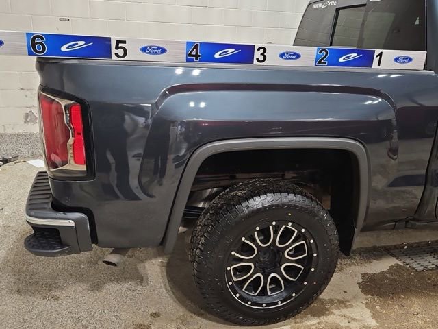 Used 2018 GMC Sierra 1500 SLT AWD/4WD image 29