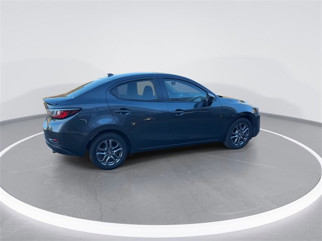 Used 2020 Toyota Yaris LE image 6