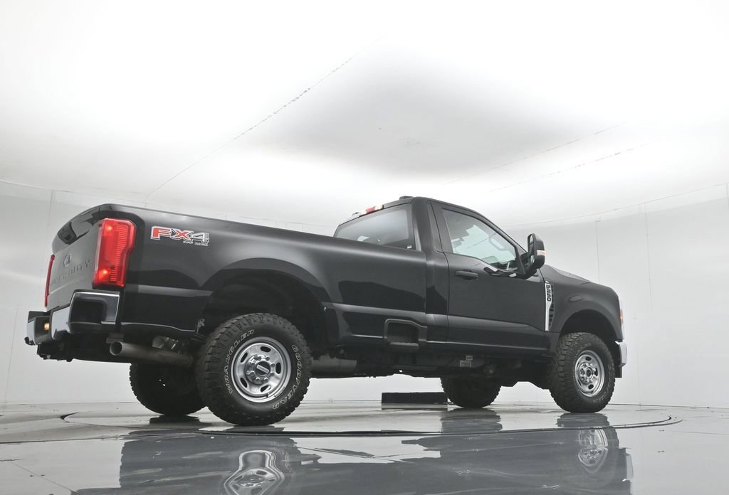 Certified 2024 Ford F250 XL w/ XL Off-Road Package image 46