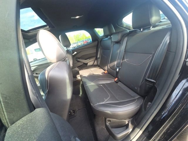 Certified 2017 Ford Focus ST w/ Equipment Group 402A FWD image 15
