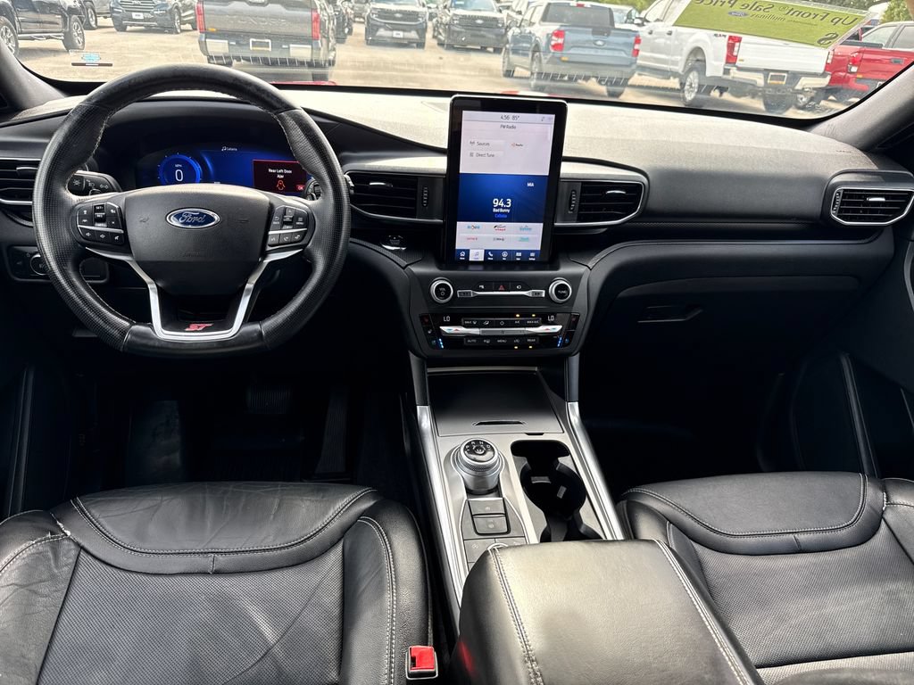 Certified 2020 Ford Explorer ST w/ ST Street Pack AWD/4WD image 5