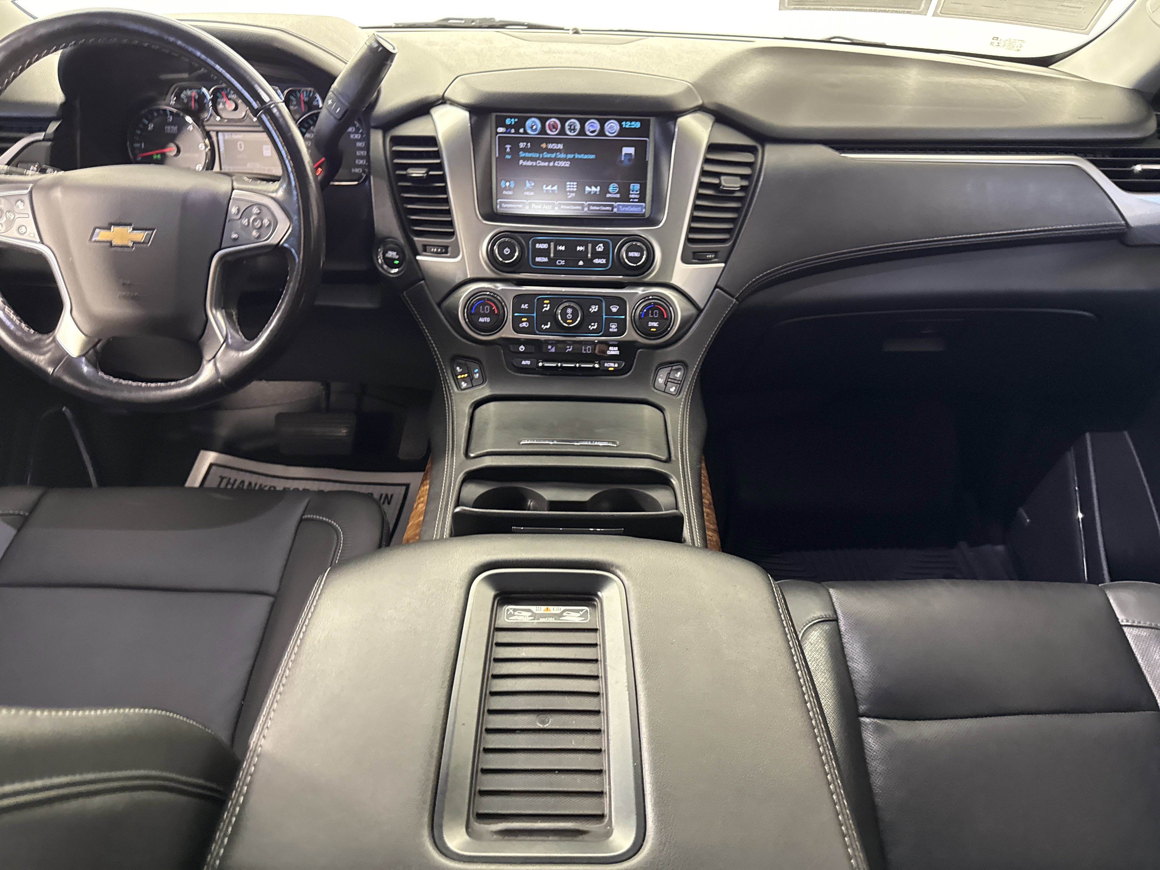 Used 2019 Chevrolet Suburban Premier image 10