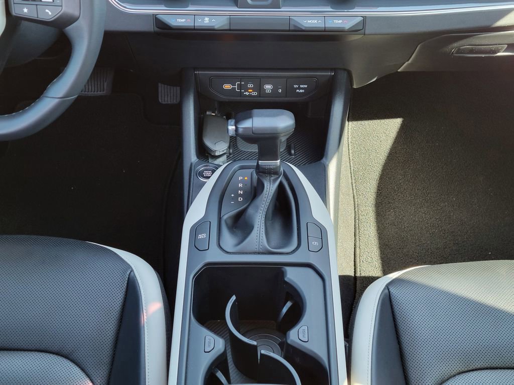 Used 2025 Kia K4 GT-Line w/ GT-Line Premium Package image 21