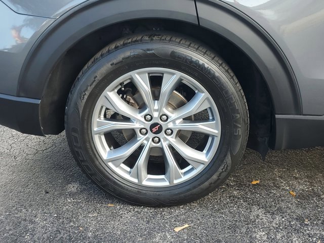 Certified 2021 Ford Explorer XLT w/ Equipment Group 202A image 3