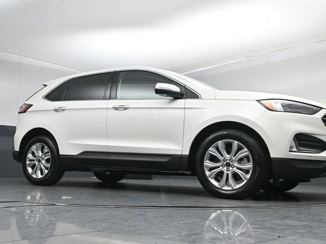 Certified 2023 Ford Edge Titanium w/ Equipment Group 301A image 21