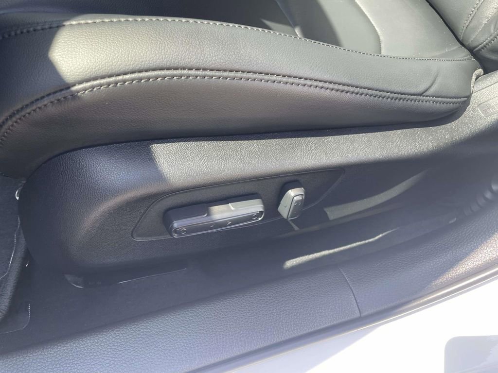 Used 2023 Acura Integra Base image 19