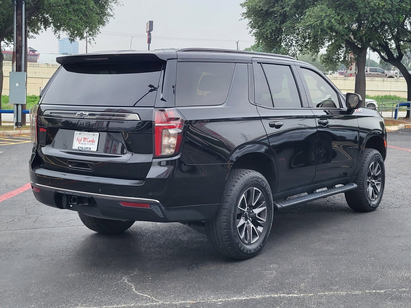 Used 2022 Chevrolet Tahoe Z71 AWD/4WD image 4