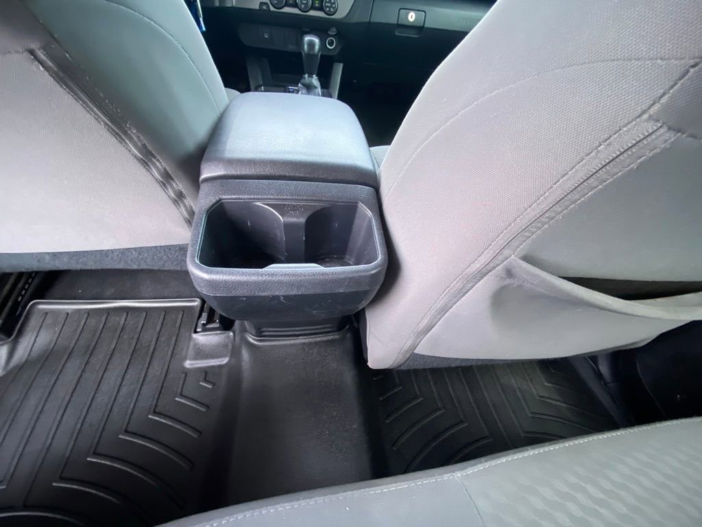 Used 2020 Toyota Tacoma SR w/ SR Convenience Package RWD image 25