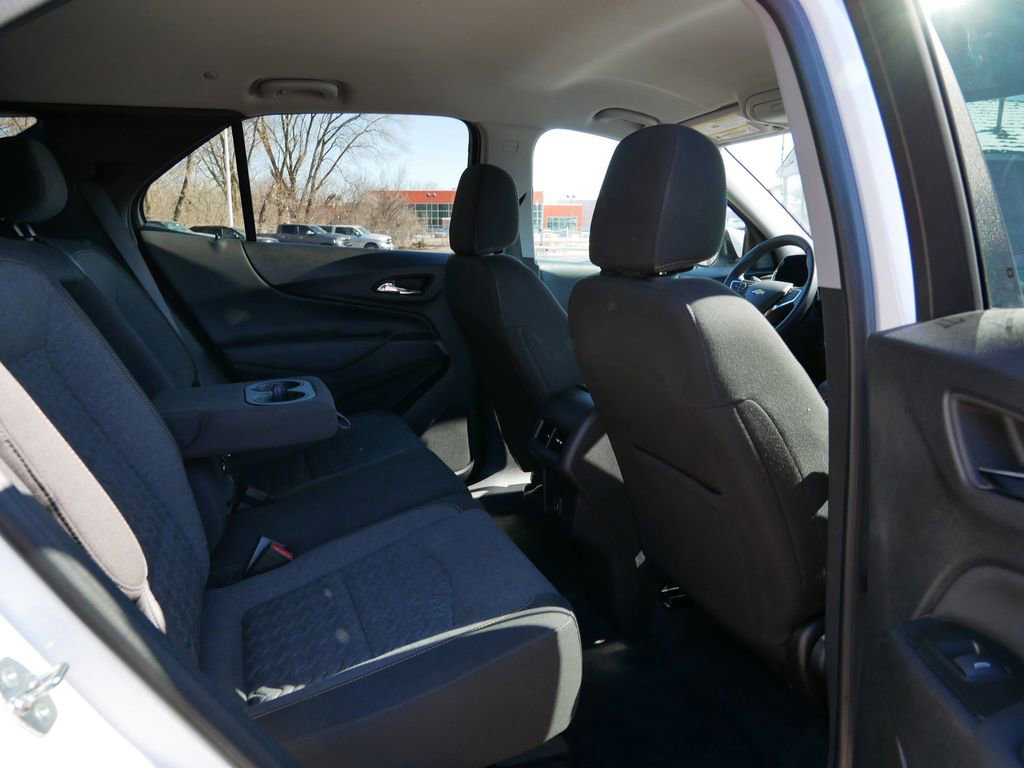 Used 2024 Chevrolet Equinox LT image 9
