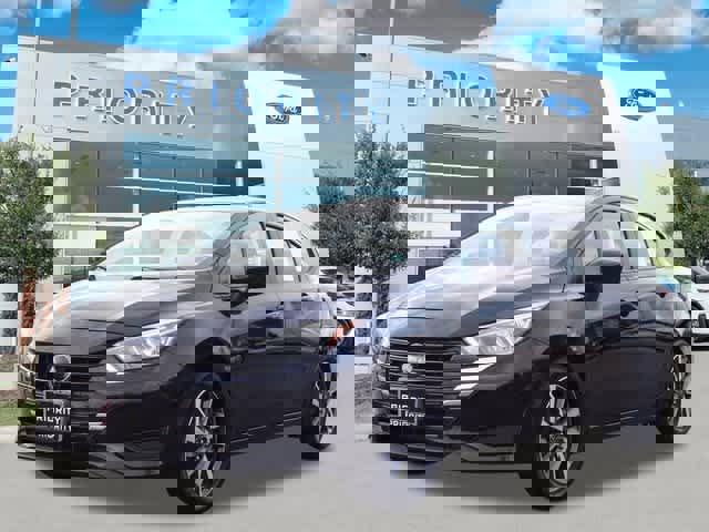 Used 2023 Nissan Versa SV video 1
