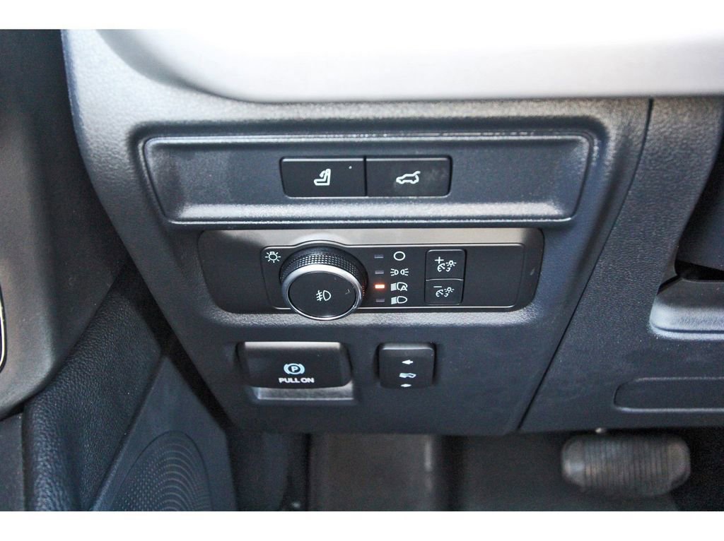 Certified 2022 Ford Expedition XLT RWD image 21