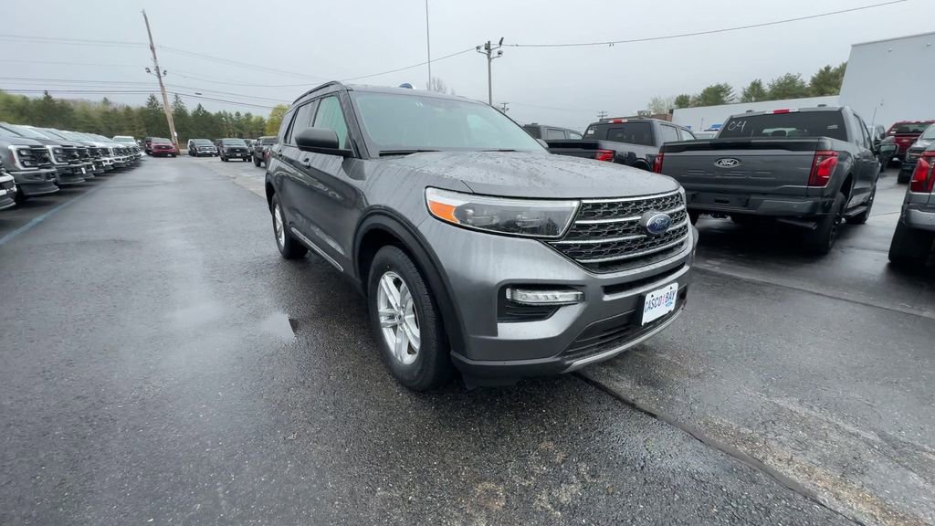 Certified 2023 Ford Explorer XLT w/ Equipment Group 202A AWD/4WD image 13
