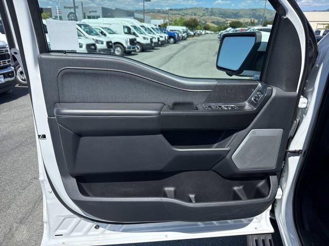 Certified 2023 Ford F150 Raptor w/ Raptor Carbon Fiber Package AWD/4WD image 4