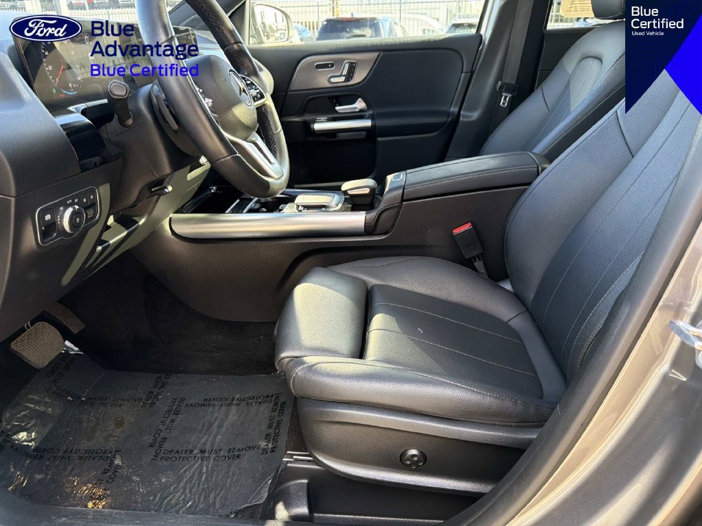 Used 2023 Mercedes-Benz GLA 250 w/ Premium Package image 16