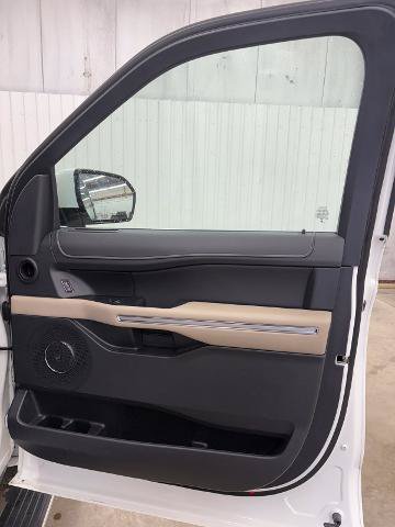Certified 2023 Ford Expedition Limited AWD/4WD image 20