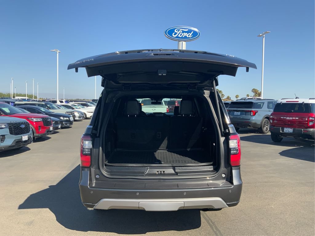 Certified 2018 Ford Expedition Max Limited w/ Equipment Group 301A AWD/4WD image 12