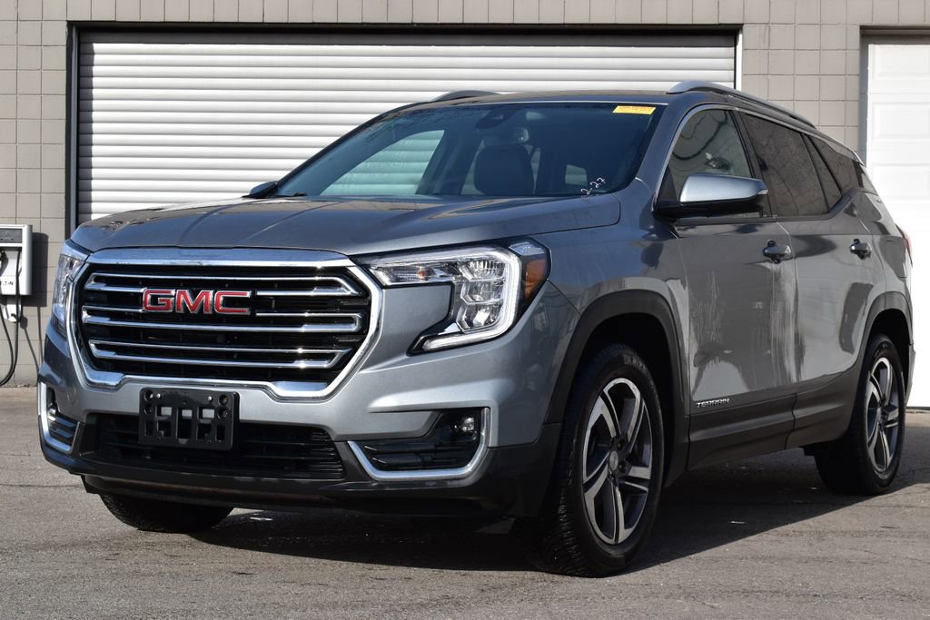 Used 2023 GMC Terrain SLT