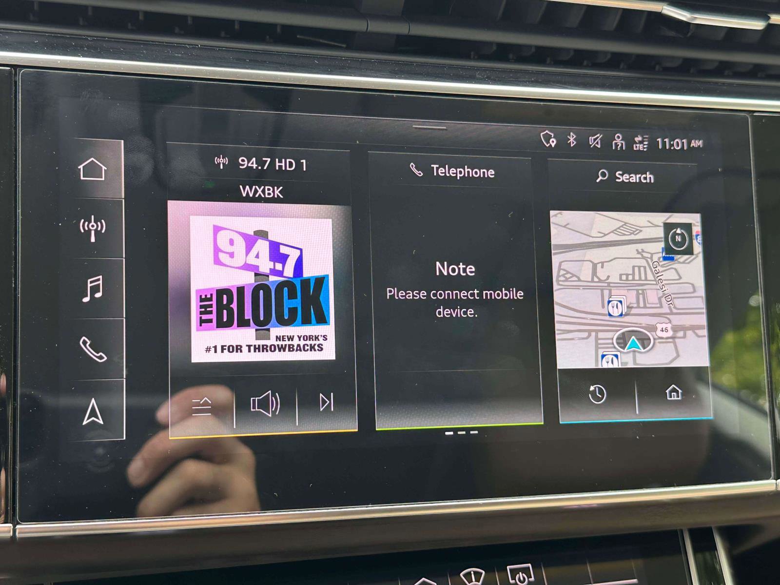 Used 2023 Audi Q8 Prestige w/ Prestige Package image 26