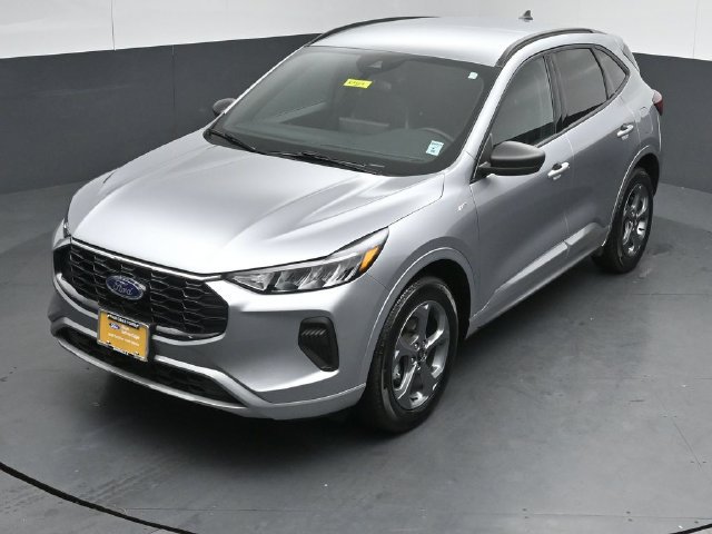 Certified 2024 Ford Escape ST-Line w/ Tech Pack #1 AWD/4WD image 46