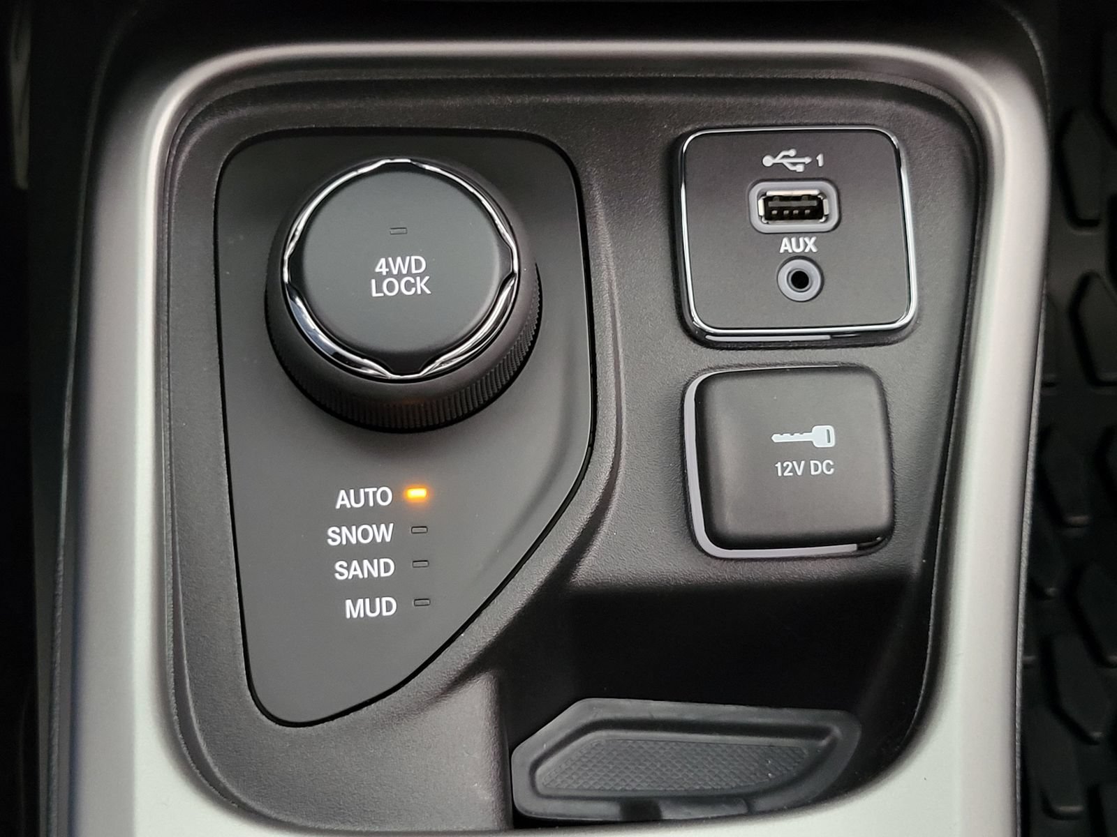 Used 2019 Jeep Compass High Altitude AWD/4WD image 22