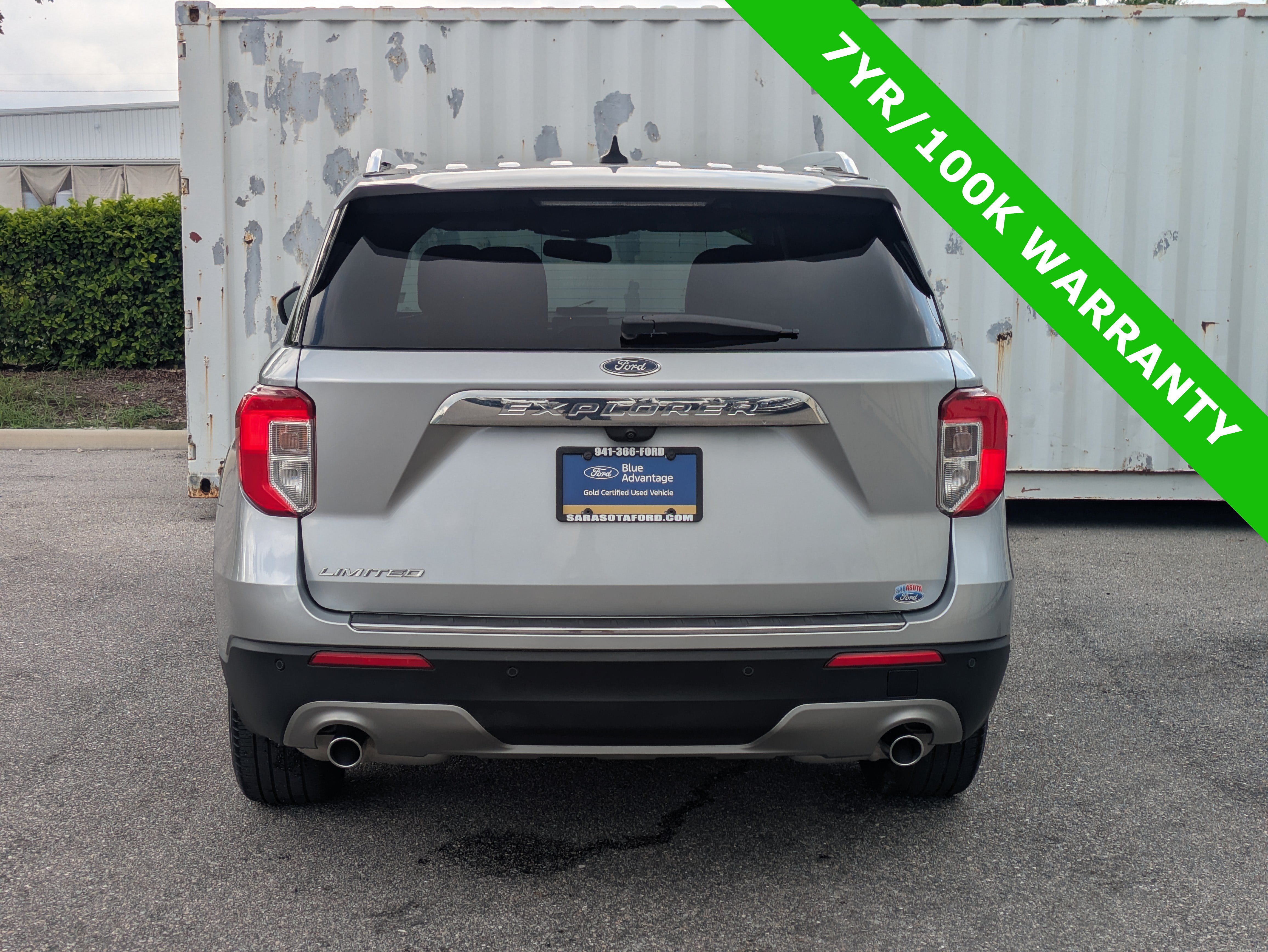 Certified 2022 Ford Explorer Limited w/ Equipment Group 301A RWD image 6