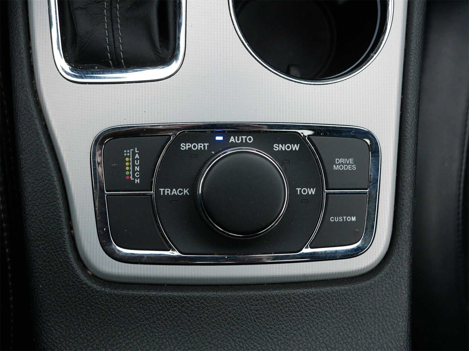 Used 2018 Jeep Grand Cherokee SRT image 28