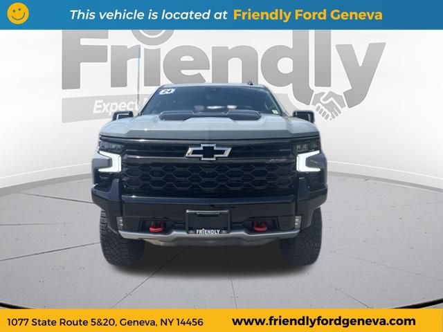 Used 2024 Chevrolet Silverado 1500 ZR2 w/ Technology Package AWD/4WD image 2