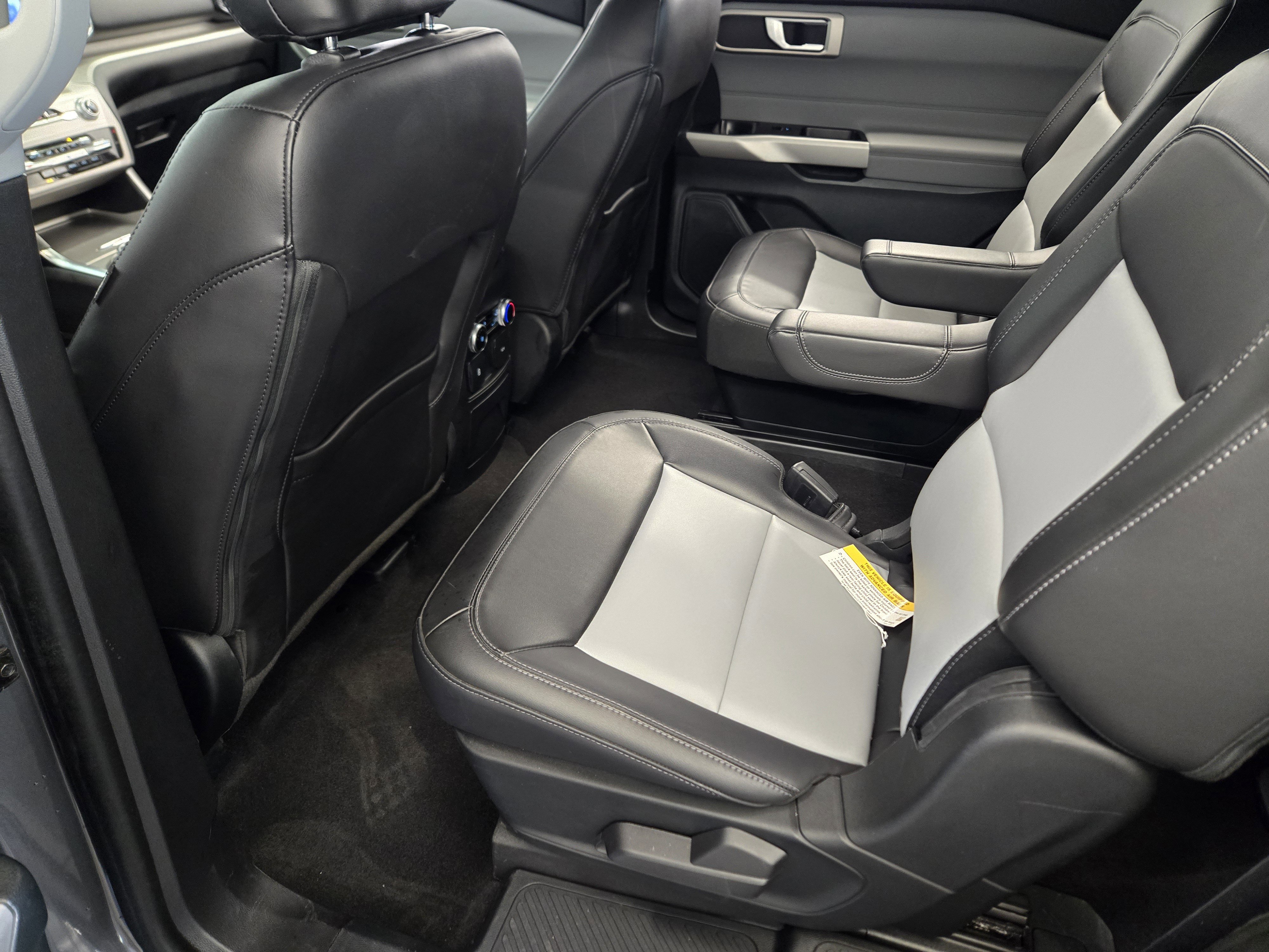 Certified 2023 Ford Explorer XLT w/ Equipment Group 202A image 28