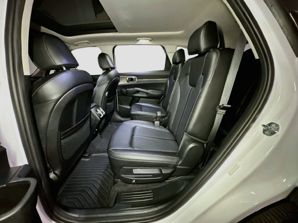 Used 2023 Kia Sorento X-Line EX AWD/4WD image 31