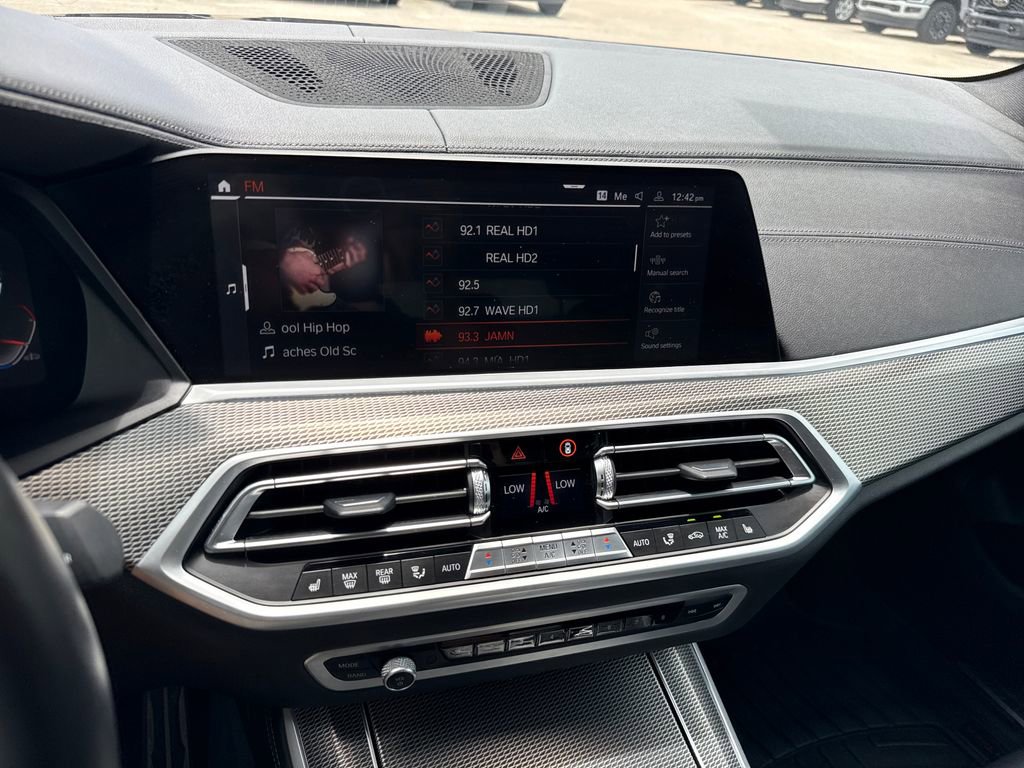 Used 2022 BMW X5 sDrive40i w/ M Sport Package RWD image 20