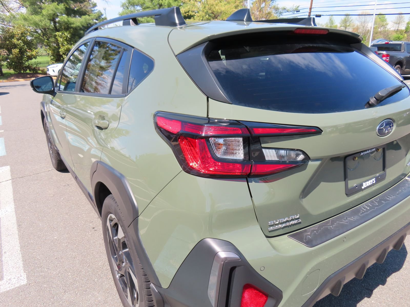 Used 2024 Subaru Crosstrek 2.5i Limited AWD/4WD image 5