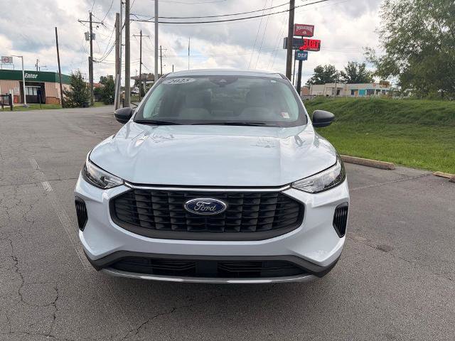 Certified 2025 Ford Escape Active w/ Cold Weather Package FWD image 2