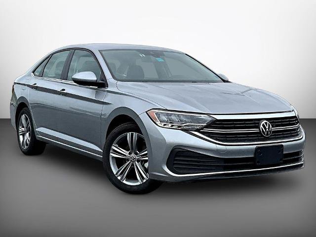 Used 2024 Volkswagen Jetta SE