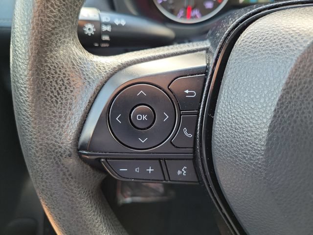 Used 2019 Toyota RAV4 LE w/ Carpet Mat Package FWD image 5