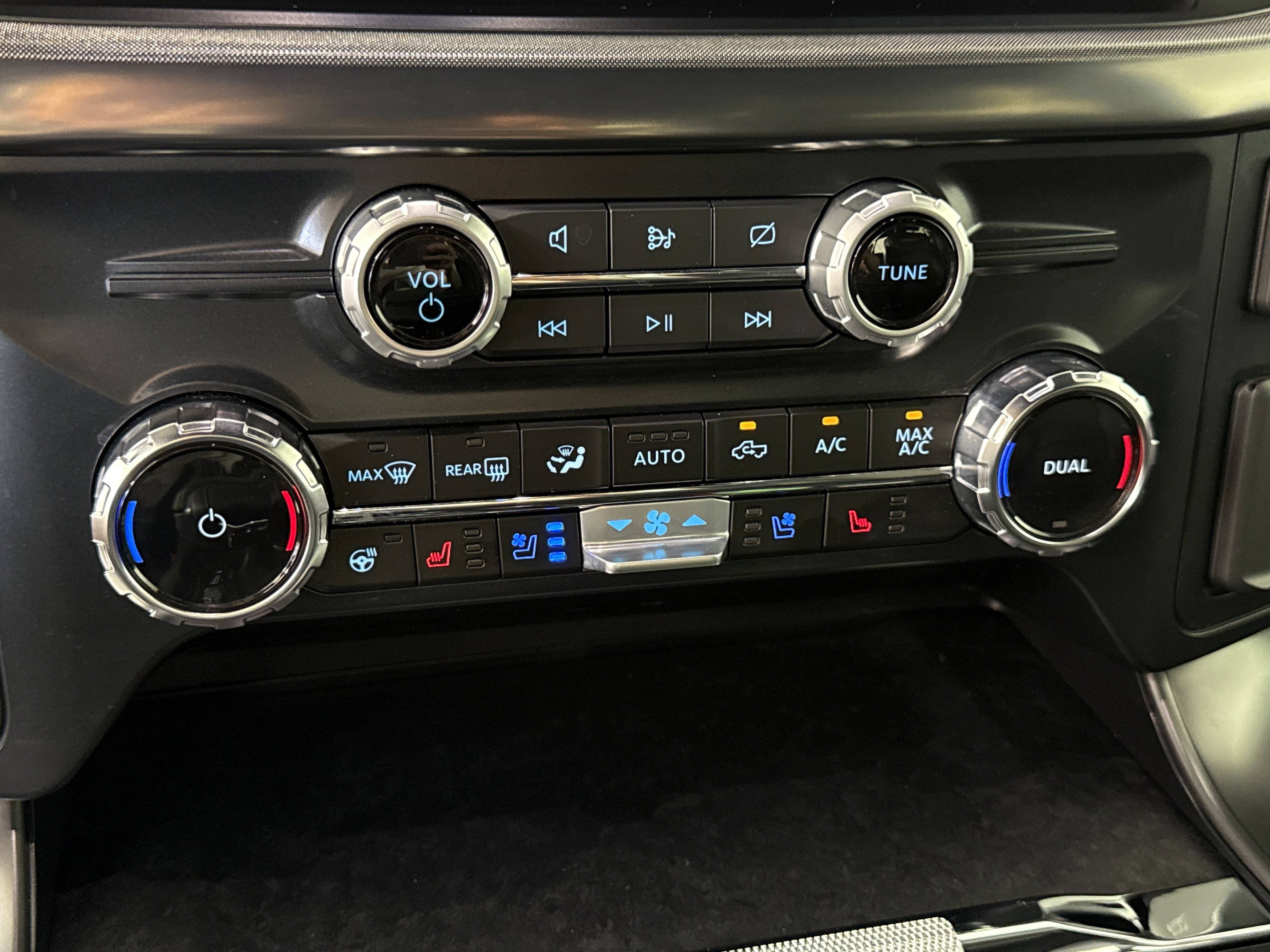 Certified 2024 Ford F150 Tremor w/ Equipment Group 402A High image 23