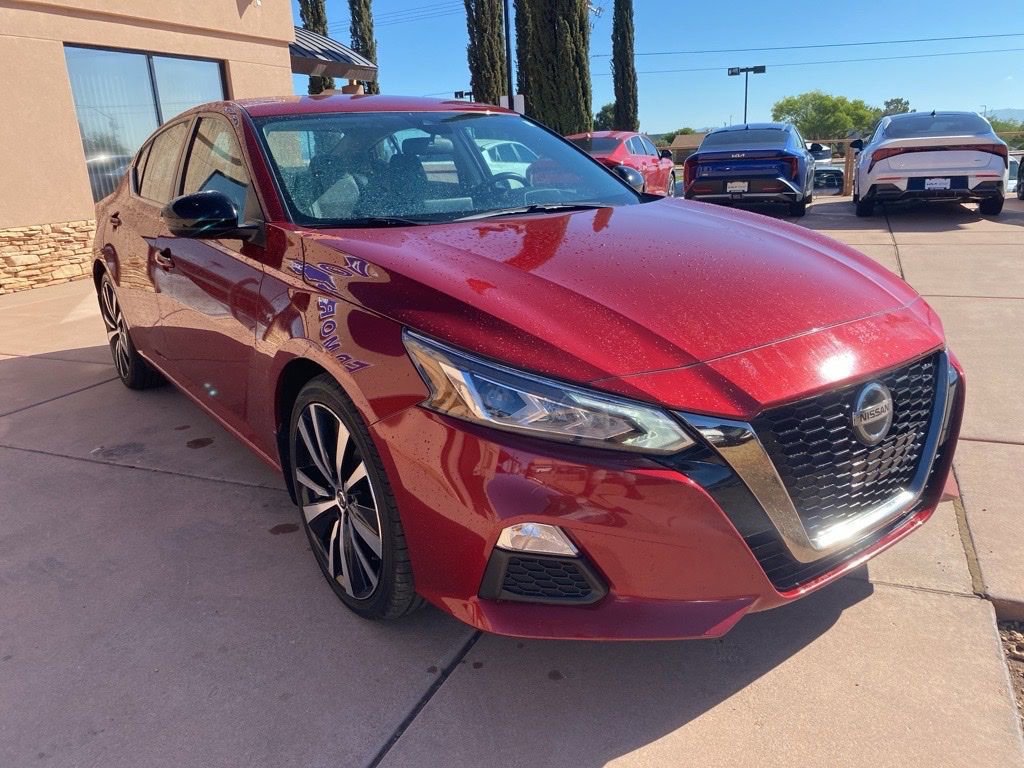 Used 2021 Nissan Altima 2.5 SR FWD image 11