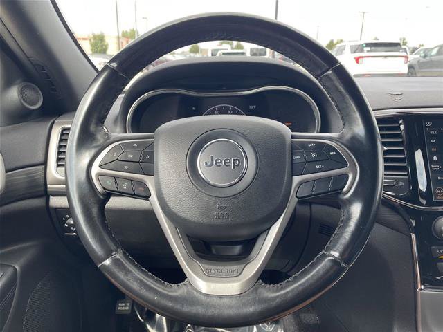 Used 2021 Jeep Grand Cherokee Laredo AWD/4WD image 12