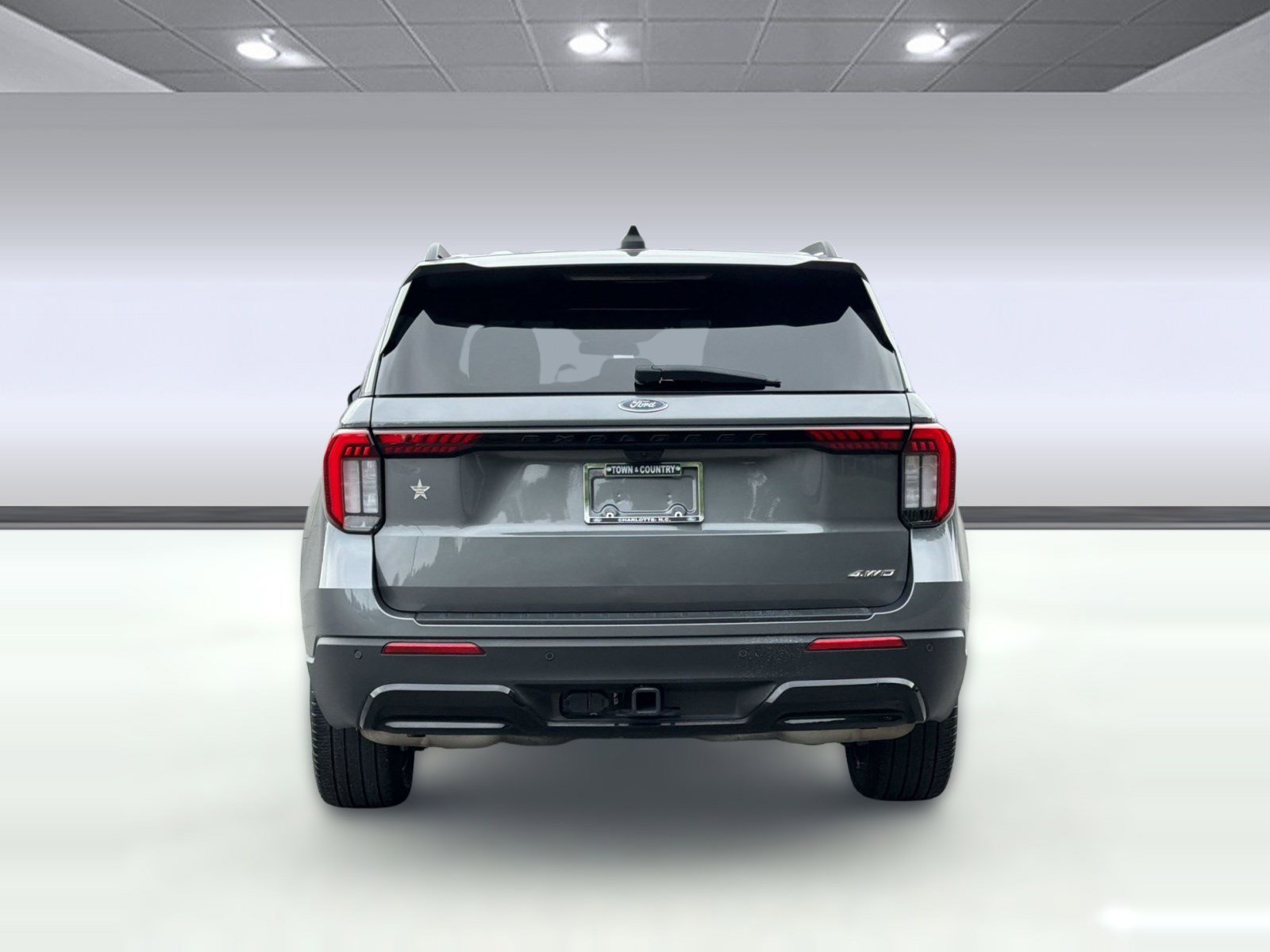 Certified 2025 Ford Explorer ST-Line w/ ST-Line Street Pack AWD/4WD image 10