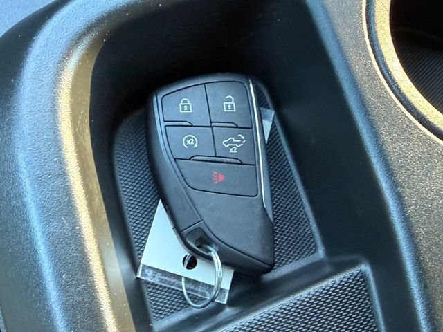 Used 2025 Chevrolet Silverado 1500 LT AWD/4WD image 11