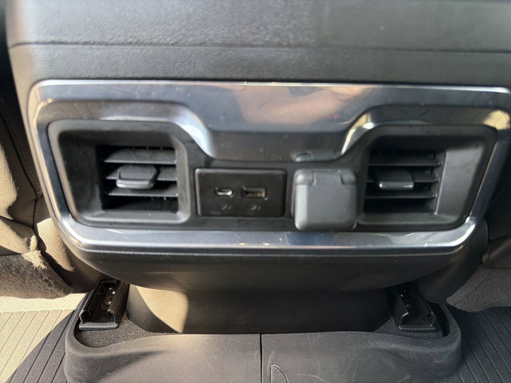 Used 2022 Chevrolet Silverado 2500 High Country AWD/4WD image 25