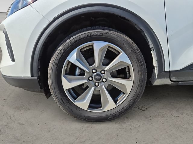 Certified 2024 Ford Escape Platinum AWD/4WD image 9