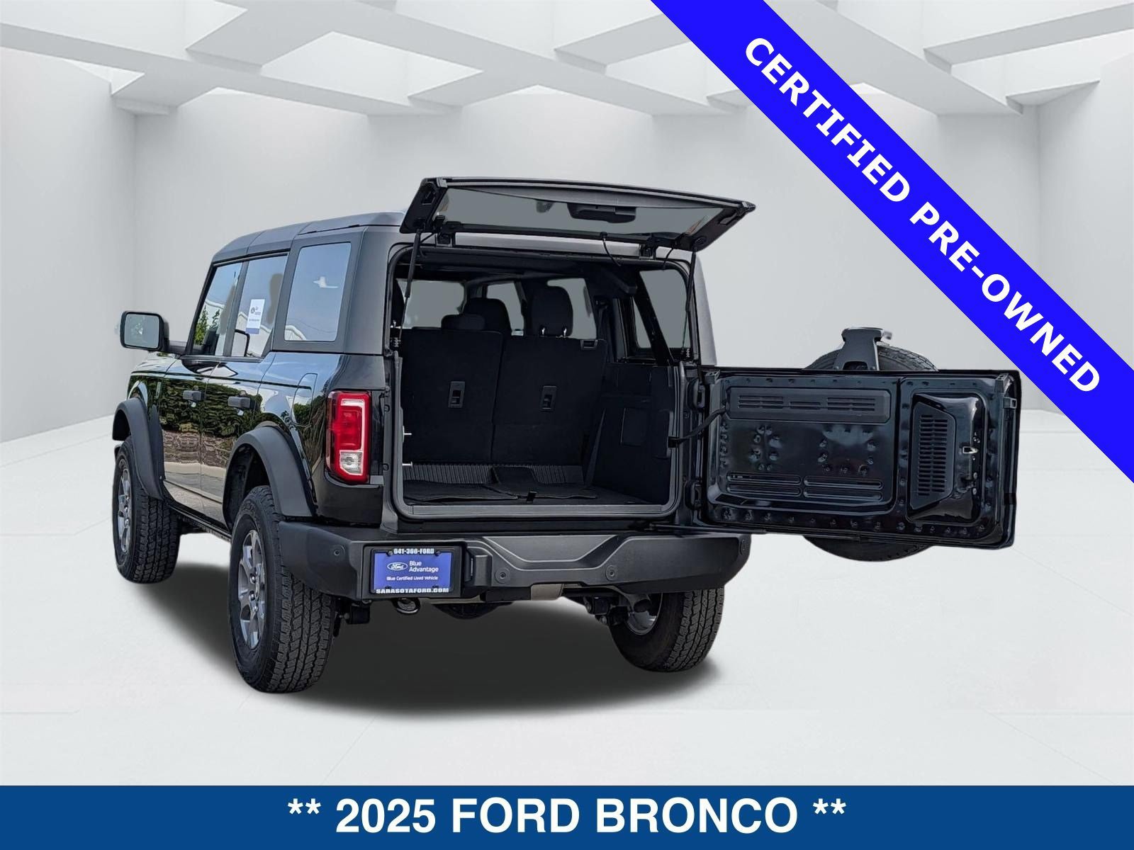 Certified 2025 Ford Bronco Big Bend image 3